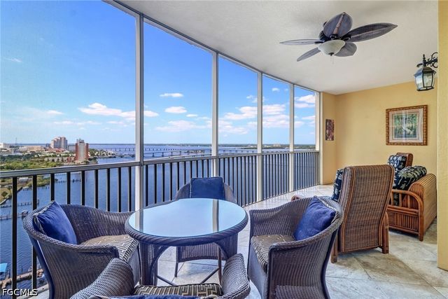 2745 1st ST 1903, Fort Myers, FL 33916