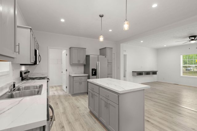 236 Gaines Circle, Cottageville, SC 29435