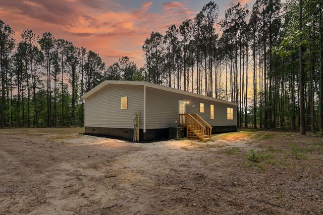 236 Gaines Circle, Cottageville, SC 29435