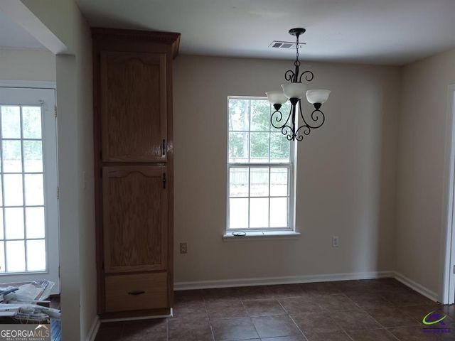 732 Gateway Drive, Bonaire, GA 31005