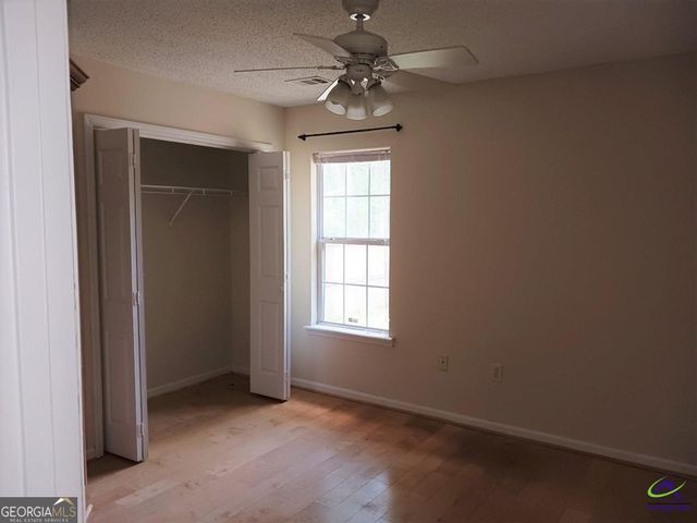 732 Gateway Drive, Bonaire, GA 31005