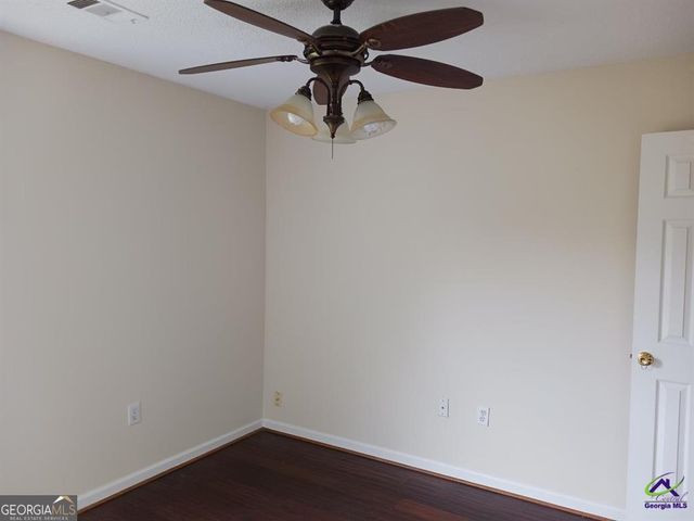 732 Gateway Drive, Bonaire, GA 31005