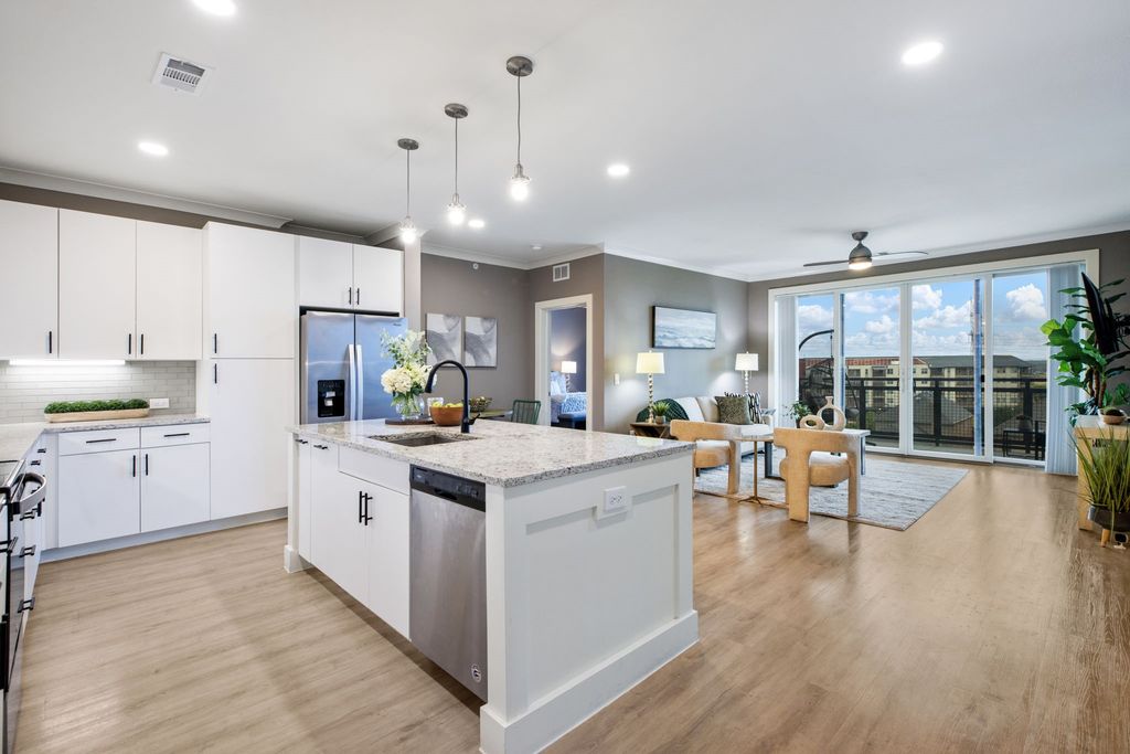 3517 Windhaven Parkway 2404, Lewisville, TX 75056