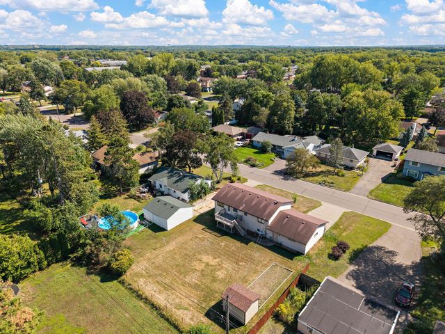361 Eldridge Avenue E, Maplewood, MN 55117