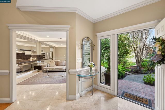 490 Eagle Valley Way, Danville, CA 94506