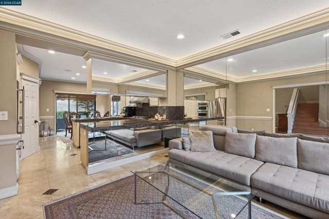 490 Eagle Valley Way, Danville, CA 94506