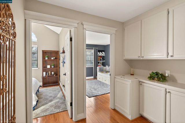 490 Eagle Valley Way, Danville, CA 94506