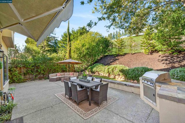 490 Eagle Valley Way, Danville, CA 94506