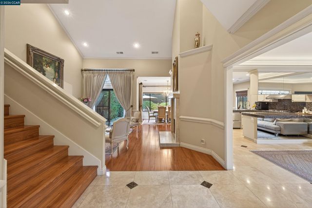 490 Eagle Valley Way, Danville, CA 94506