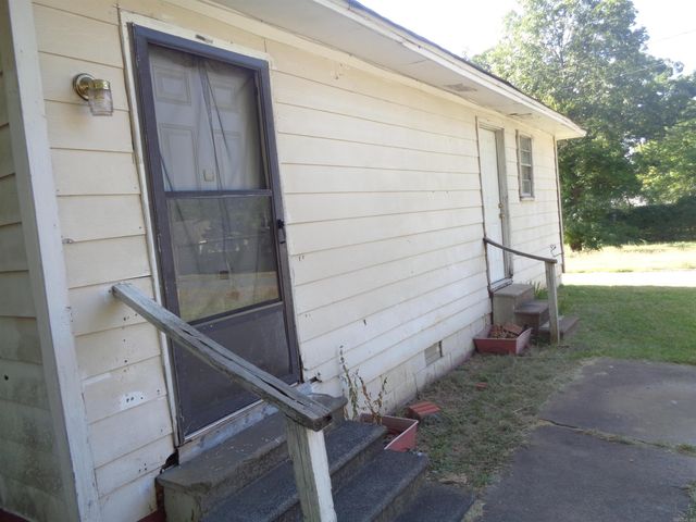 2122 S Maple Street, Little Rock, AR 72204