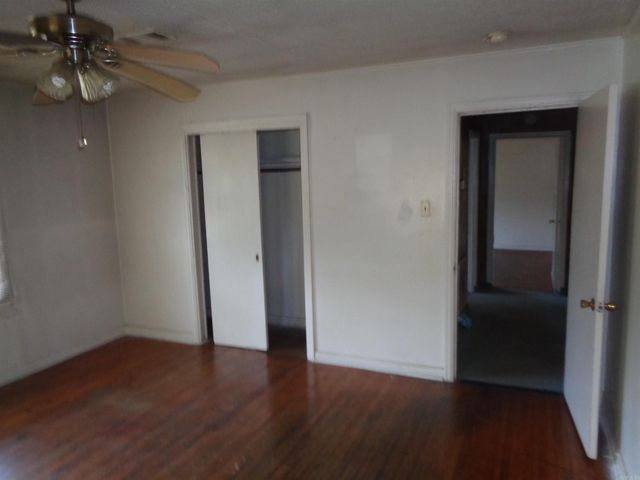 2122 S Maple Street, Little Rock, AR 72204