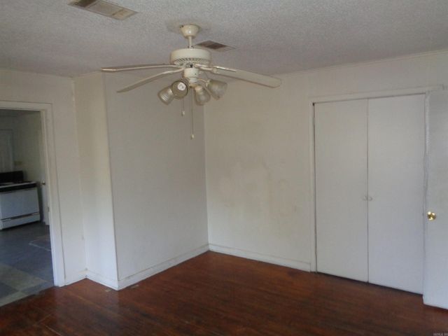 2122 S Maple Street, Little Rock, AR 72204