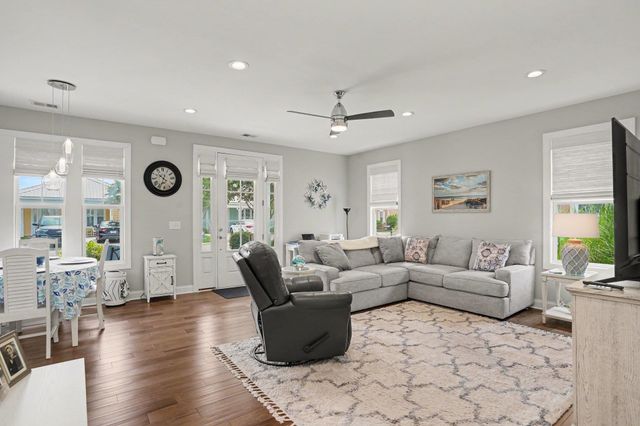 2205 Sea Dune Dr., North Myrtle Beach, SC 29582