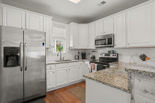 2205 Sea Dune Dr., North Myrtle Beach, SC 29582