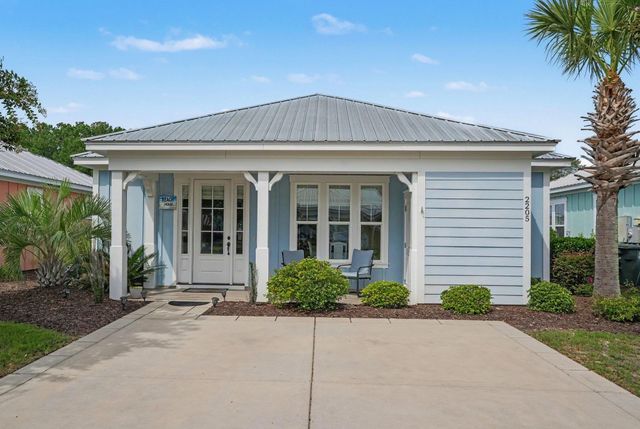 2205 Sea Dune Dr., North Myrtle Beach, SC 29582