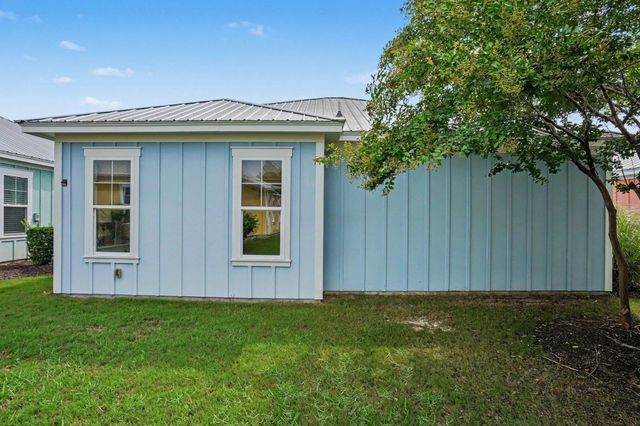 2205 Sea Dune Dr., North Myrtle Beach, SC 29582