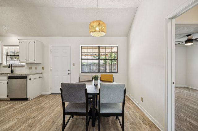 2900 Christopher Drive, Denton, TX 76209