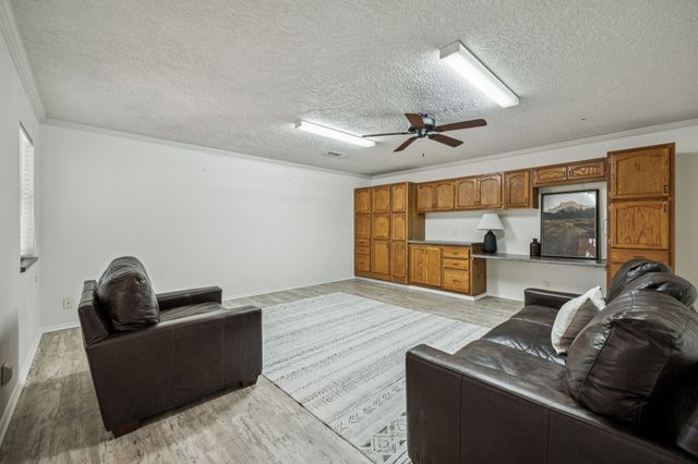 2900 Christopher Drive, Denton, TX 76209