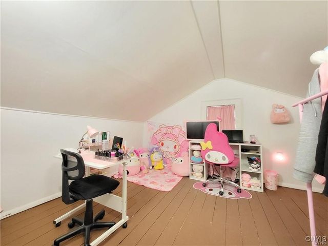 11 Barber Street, Auburn, NY 13021