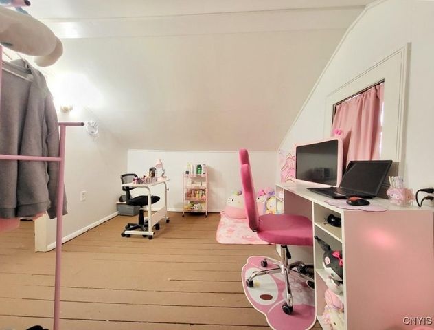 11 Barber Street, Auburn, NY 13021