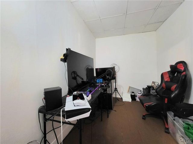 11 Barber Street, Auburn, NY 13021