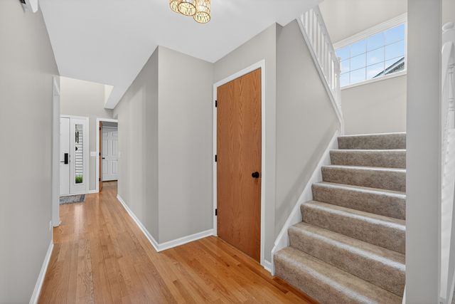 681 Hampshire Drive, Hampshire, IL 60140