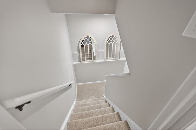 681 Hampshire Drive, Hampshire, IL 60140