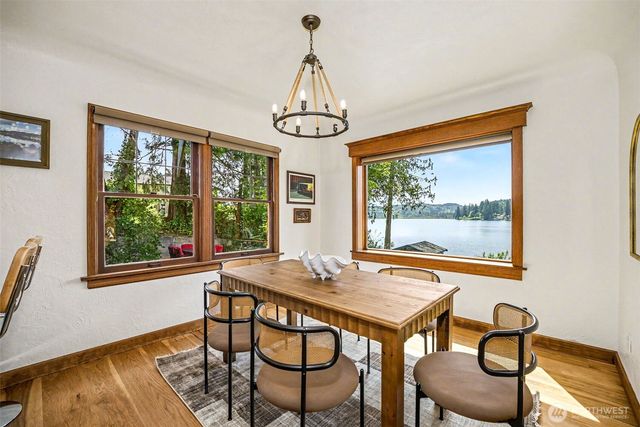 1427 Northlake Way NW, Bremerton, WA 98312