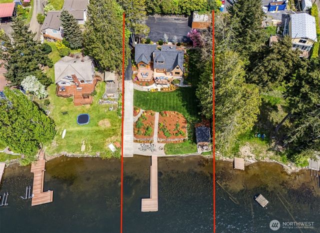1427 Northlake Way NW, Bremerton, WA 98312
