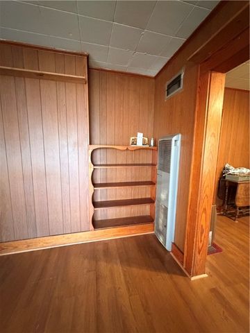 302 College Avenue, Berryville, AR 72616