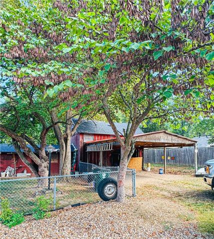 302 College Avenue, Berryville, AR 72616