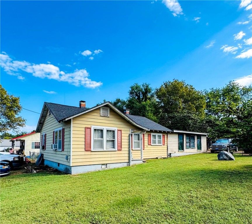 302 College Avenue, Berryville, AR 72616