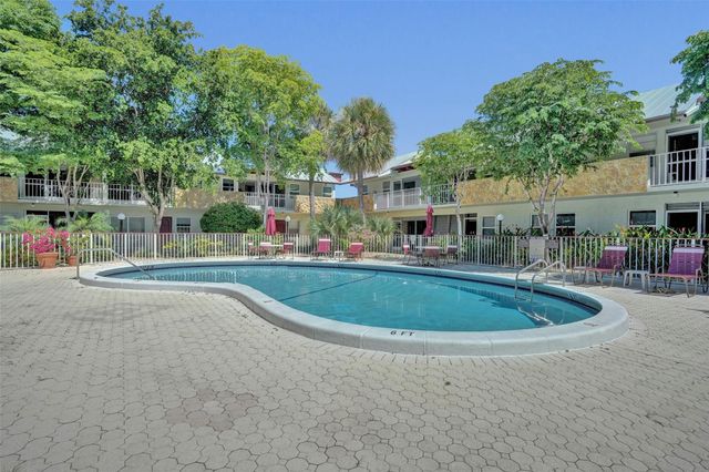 860 SE 6th Avenue 410, Deerfield Beach, FL 33441