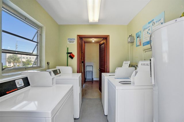 860 SE 6th Avenue 410, Deerfield Beach, FL 33441