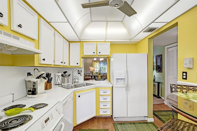 860 SE 6th Avenue 410, Deerfield Beach, FL 33441