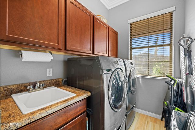 4418 W PHALEN Drive, New River, AZ 85087