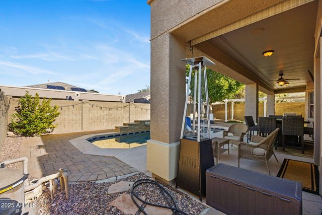 4418 W PHALEN Drive, New River, AZ 85087