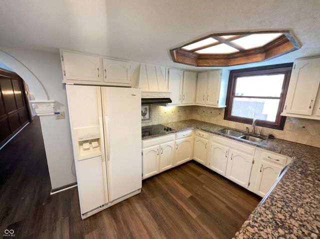 6811 Kingman Drive, Indianapolis, IN 46256