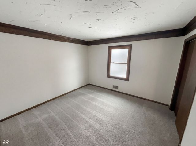 6811 Kingman Drive, Indianapolis, IN 46256