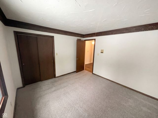 6811 Kingman Drive, Indianapolis, IN 46256