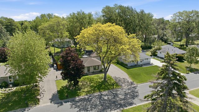 5900 Ensign Avenue N, New Hope, MN 55428
