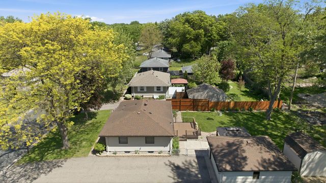 5900 Ensign Avenue N, New Hope, MN 55428