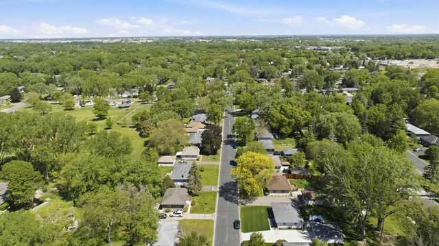 5900 Ensign Avenue N, New Hope, MN 55428