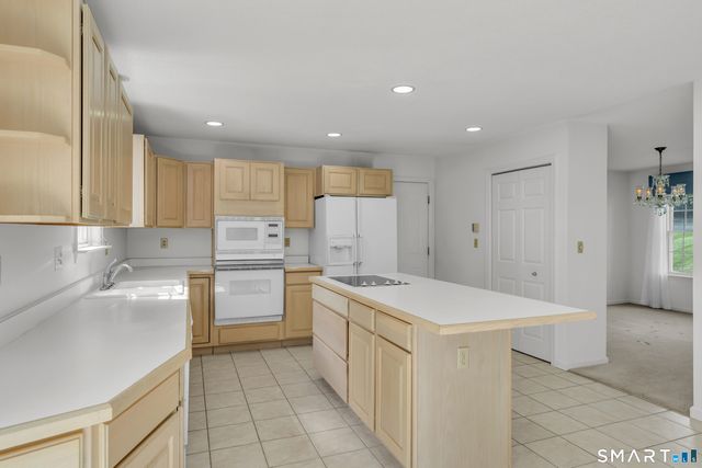 49 Melissa Drive, North Haven, CT 06473