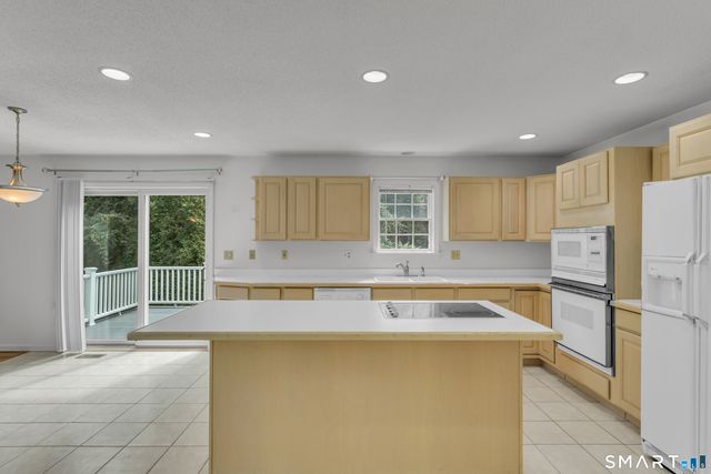 49 Melissa Drive, North Haven, CT 06473
