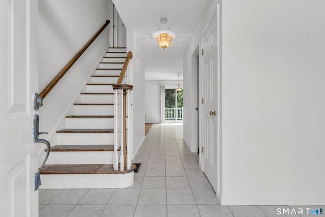 49 Melissa Drive, North Haven, CT 06473