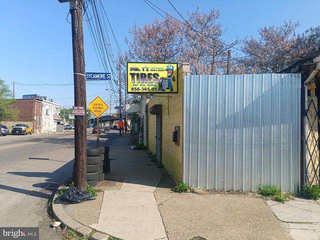 1120 MT EPHRAIM AVE, Camden, NJ 08103