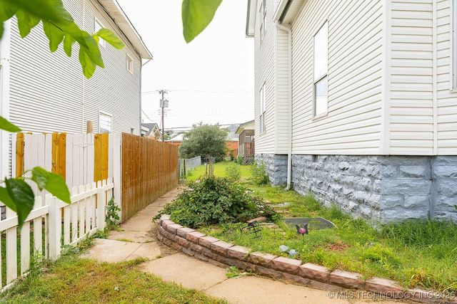 210 S Water Street, Sapulpa, OK 74066