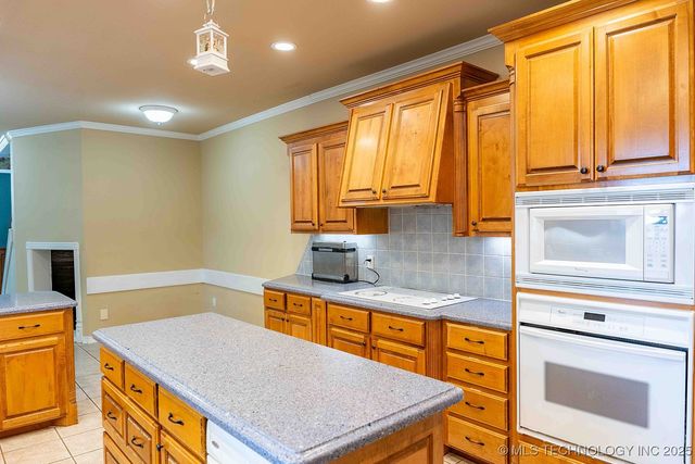 210 S Water Street, Sapulpa, OK 74066