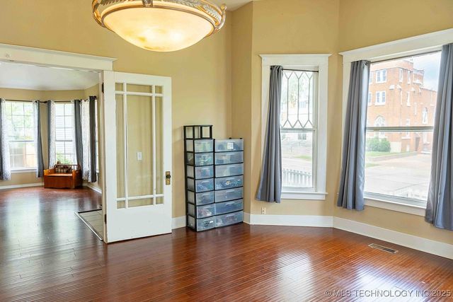 210 S Water Street, Sapulpa, OK 74066